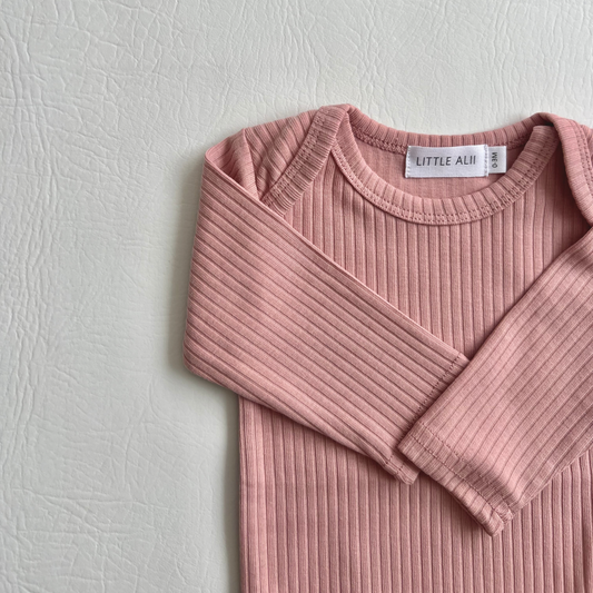 Long-Sleeve Bodysuit Pink