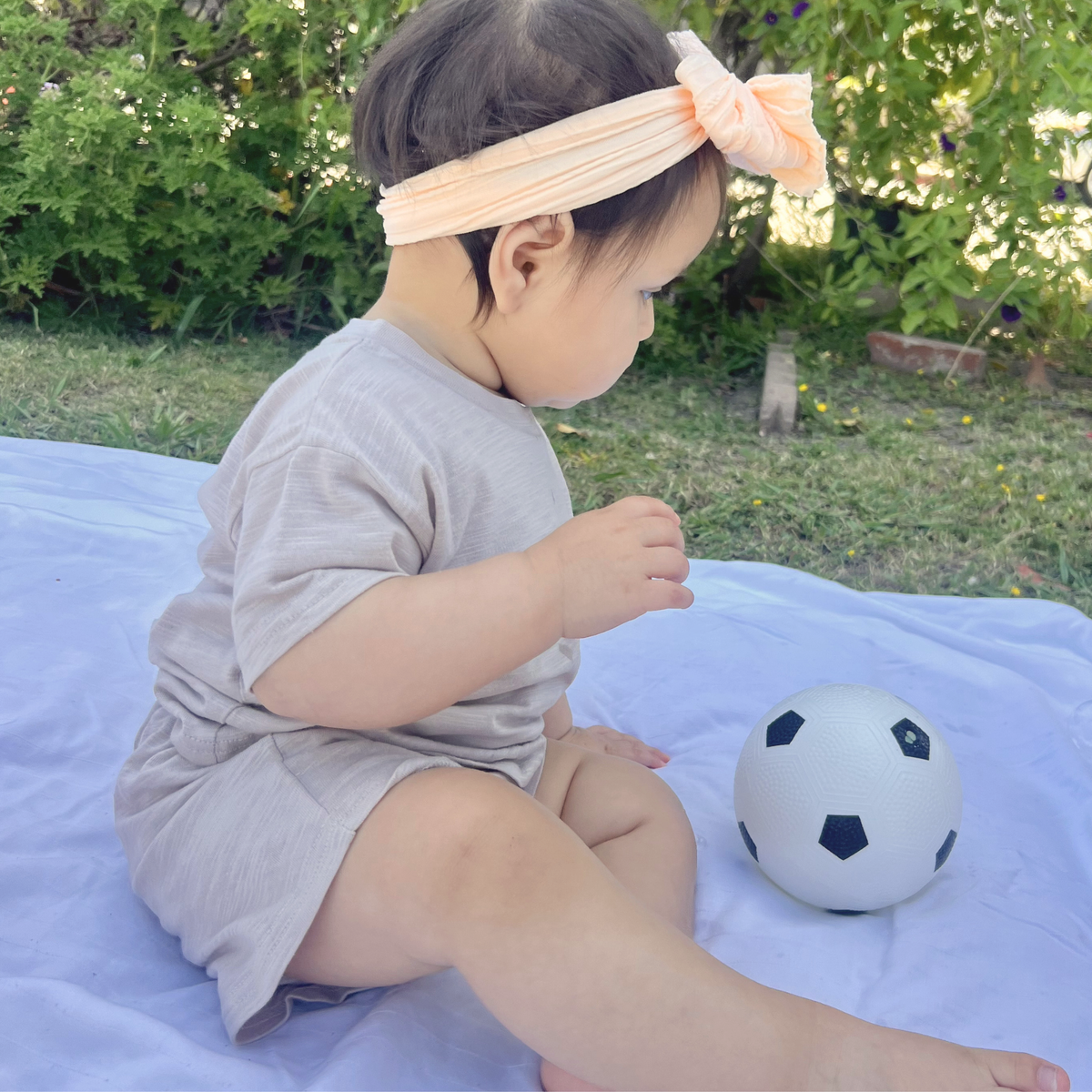 Everyday organic cotton jersey shirt and shorts set in Sand for toddlers by Little Alii